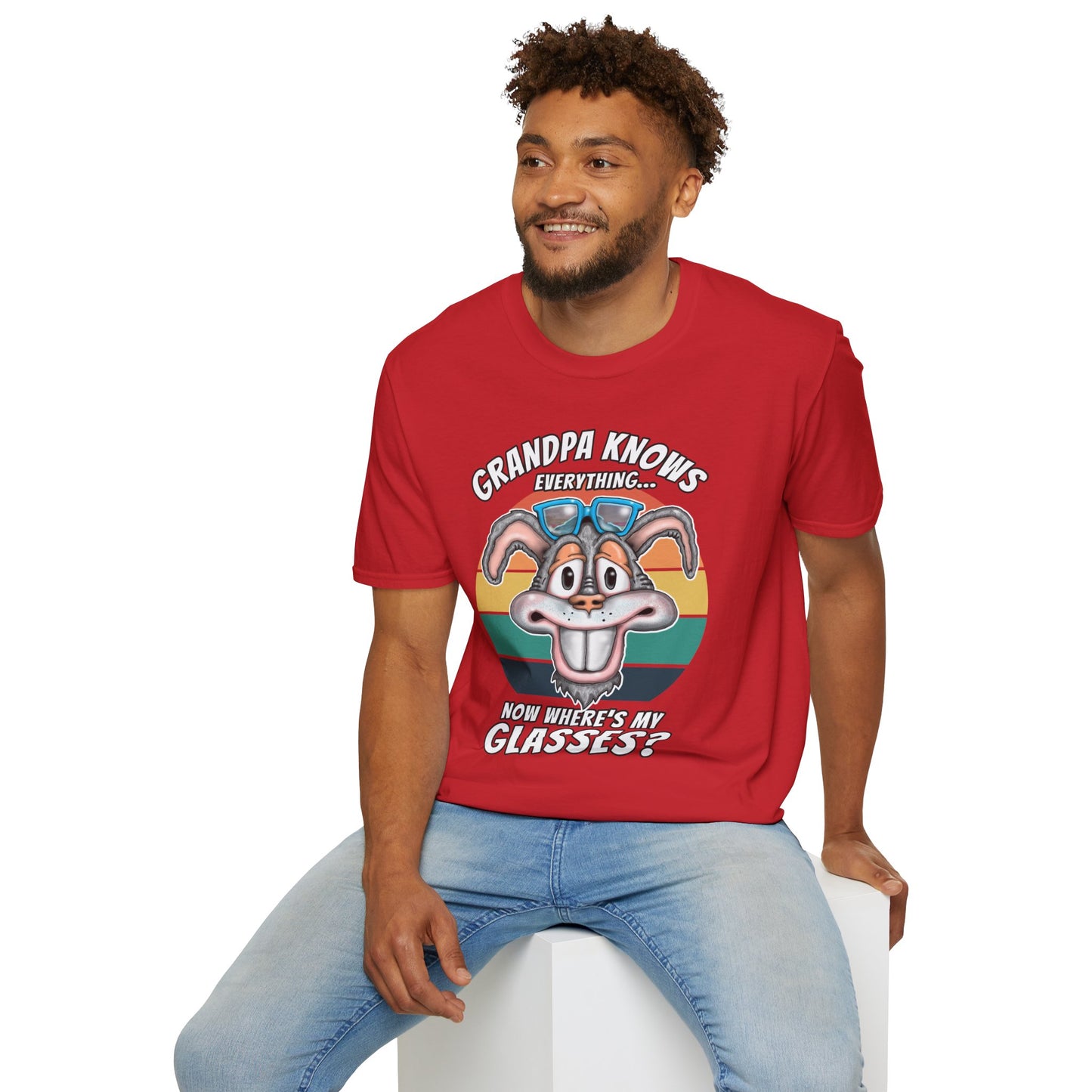 Grandpa Knows Everything T-Shirt – Funny Retro Bunny ‘Now Where’s My Glasses?’ Gift